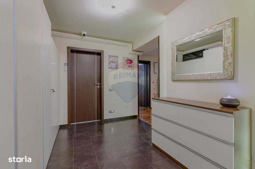 Apartament cu 3 camere decomandat în Ghencea