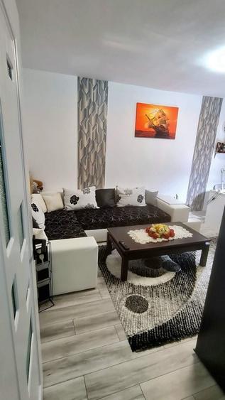 Apartament cu 2 camere decomandat în Sântana de Mureș