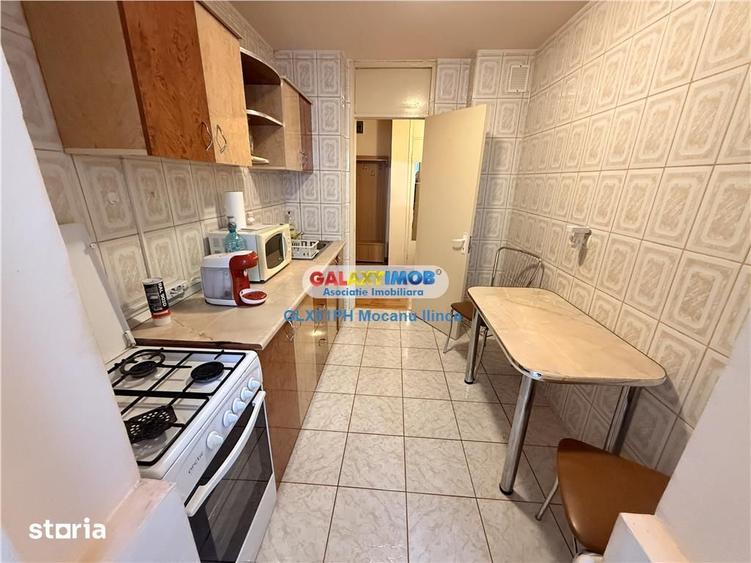 Apartament cu 2 camere decomandat, mobilat în Republicii