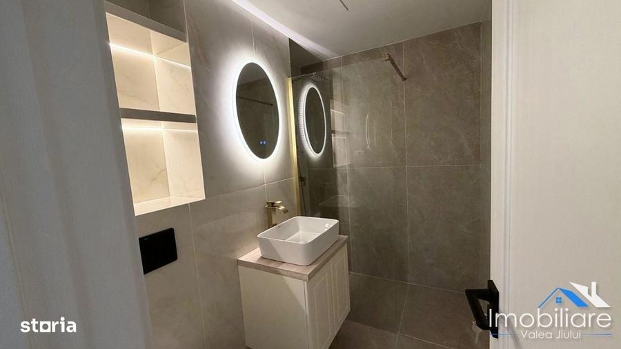 Apartament 2 camere Petrosani. Zona centrala. finisaje premium - 7