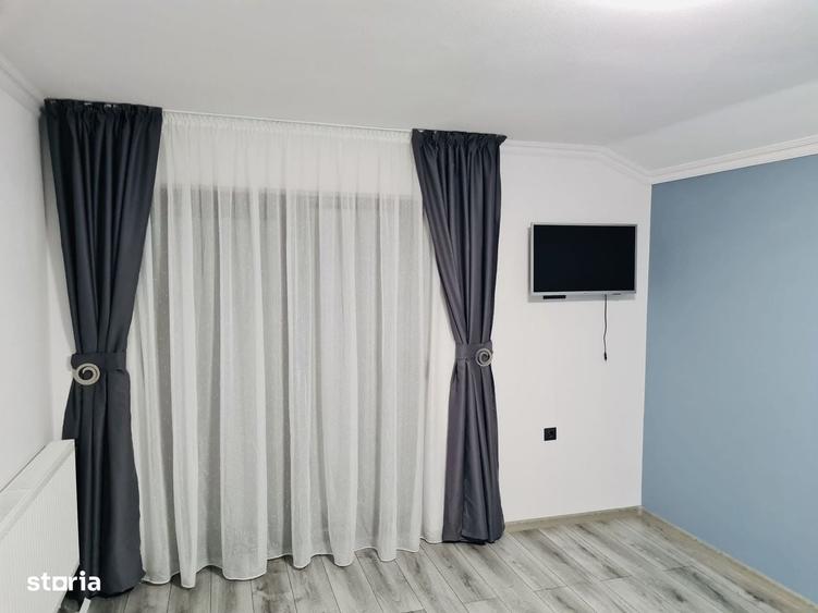 Casă cu 4 camere în Rontău