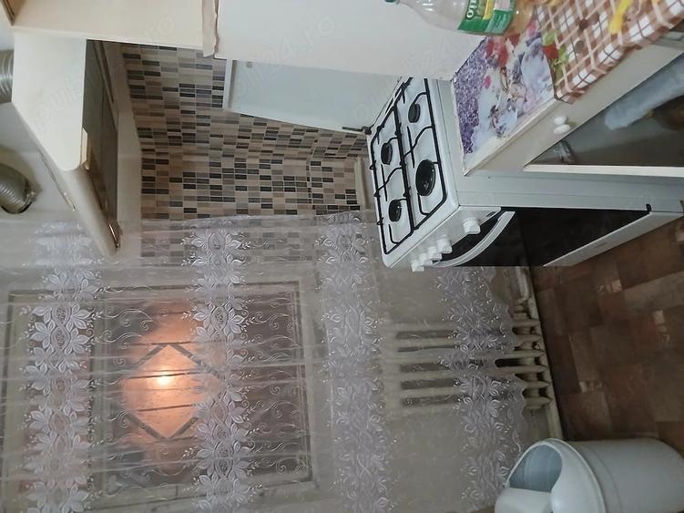 Garsonieră decomandată în Central
