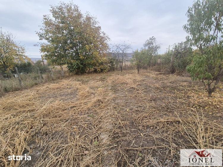Casă cu 4 camere cu Teren 2038 Mp în Jidvei