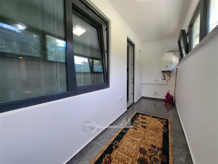 Apartament cu 2 camere semidecomandat, mobilat în Popas Păcurari