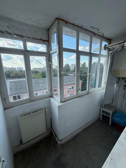 Apartament cu 2 camere în Micro 14