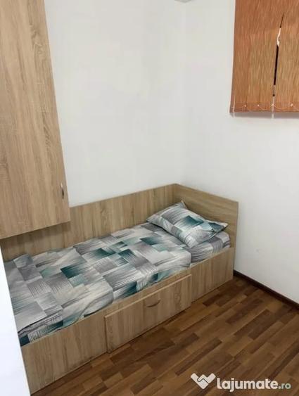 Casă cu 7 camere în Central