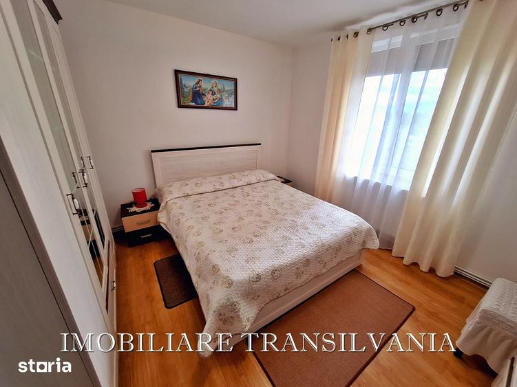 Apartament cu 3 camere în Unirea