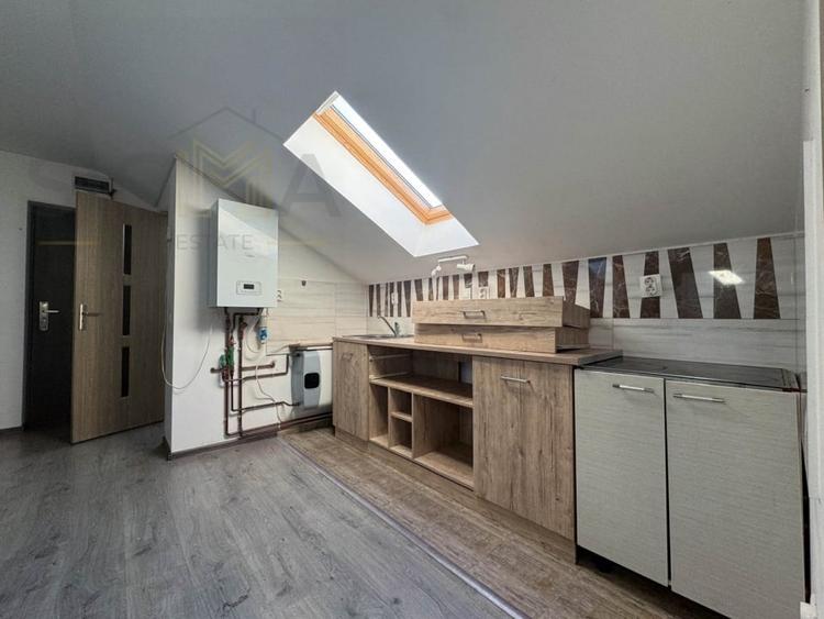 Apartament cu 2 camere semidecomandat, mobilat în Bună Ziua