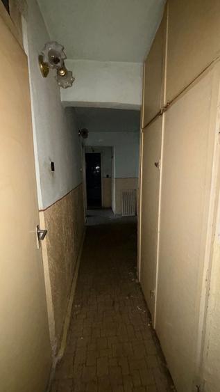 Apartament cu 3 camere decomandat în Ampoi 3