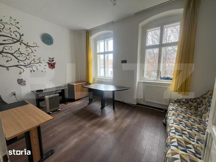 Casă cu 4 camere cu Teren 225 Mp în Ultracentral