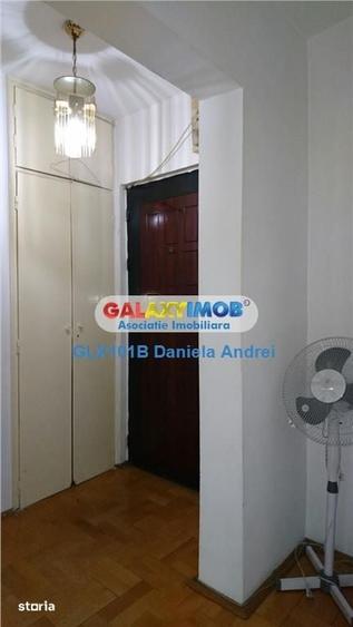 Garsonieră decomandată în Muncii