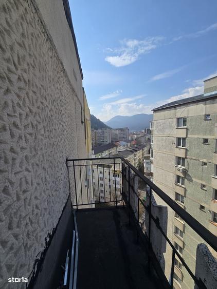 Garsonieră decomandată în Central