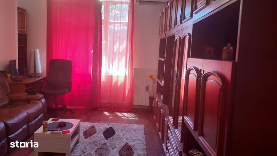 Inchiriere 3 camere in vila - 8