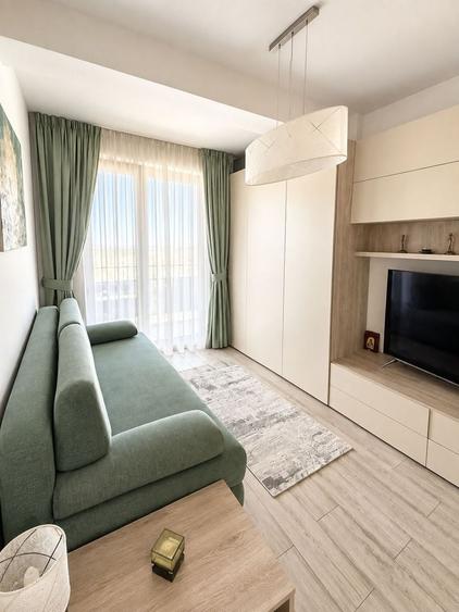 Penthouse cu 3 camere semidecomandat în Giroc