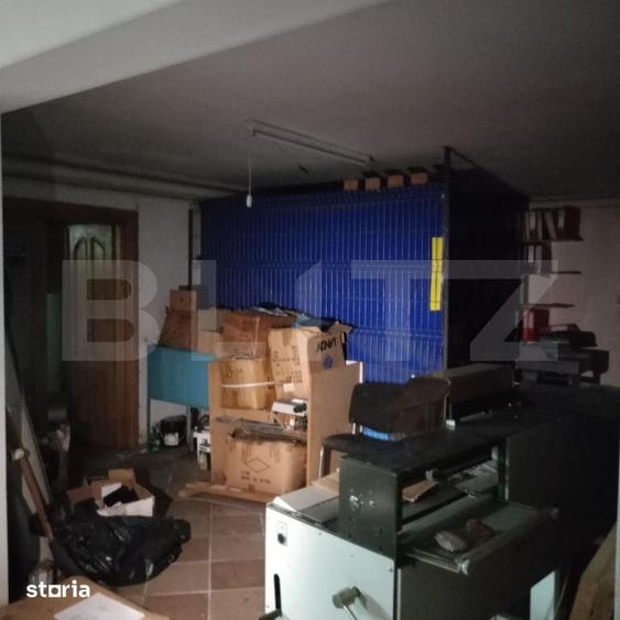 Casă cu 10 camere cu Teren 600 Mp în 22 Decembrie 1989