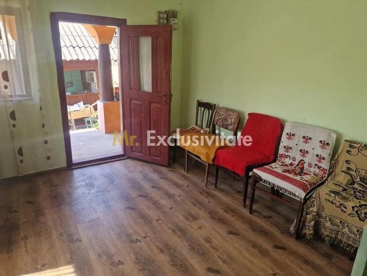 Casă cu 2 camere cu Teren 1150 Mp în Boțești