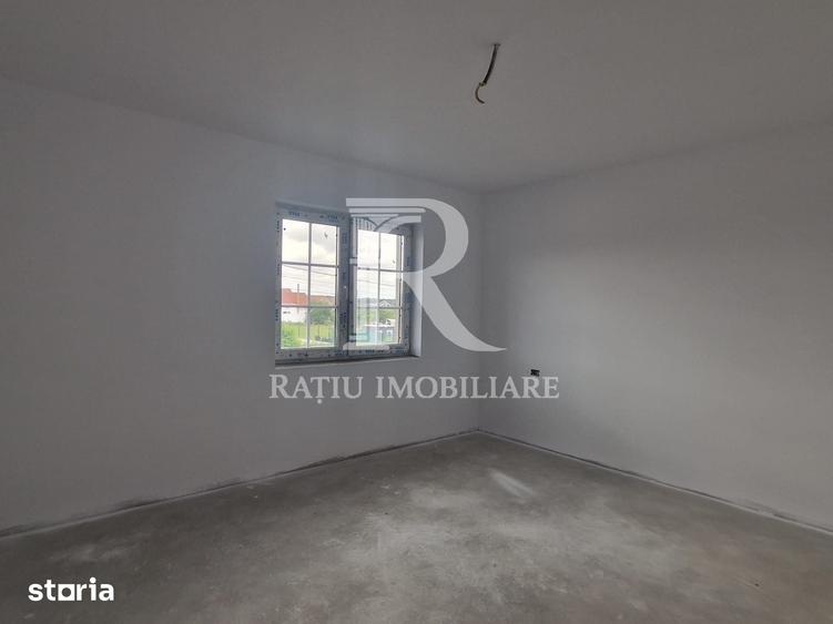 Casă cu 4 camere cu Teren 844 Mp în Nufărul
