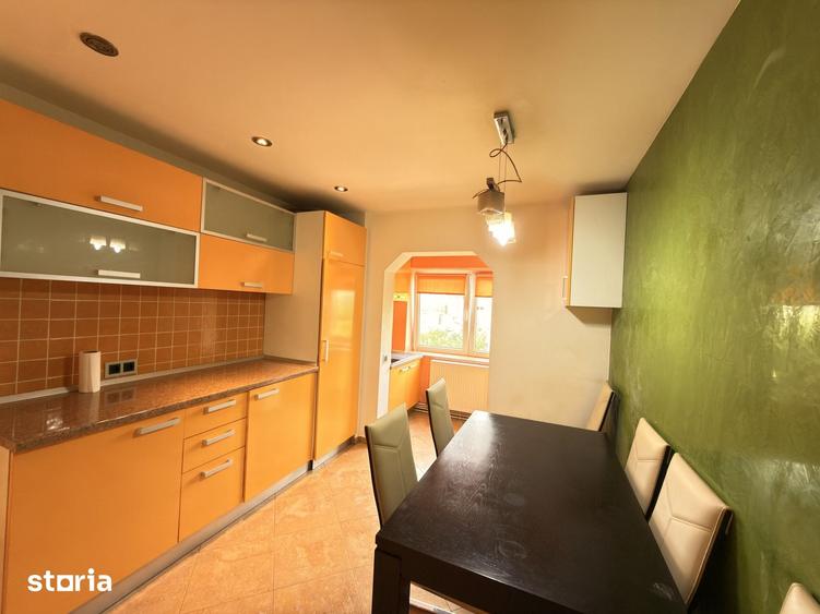 Apartament cu 2 camere decomandat în Lipovei