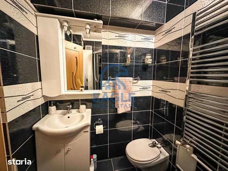 Apartament cu 2 camere decomandat în Far