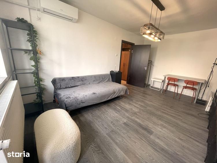 Garsonieră decomandată în Tineretului