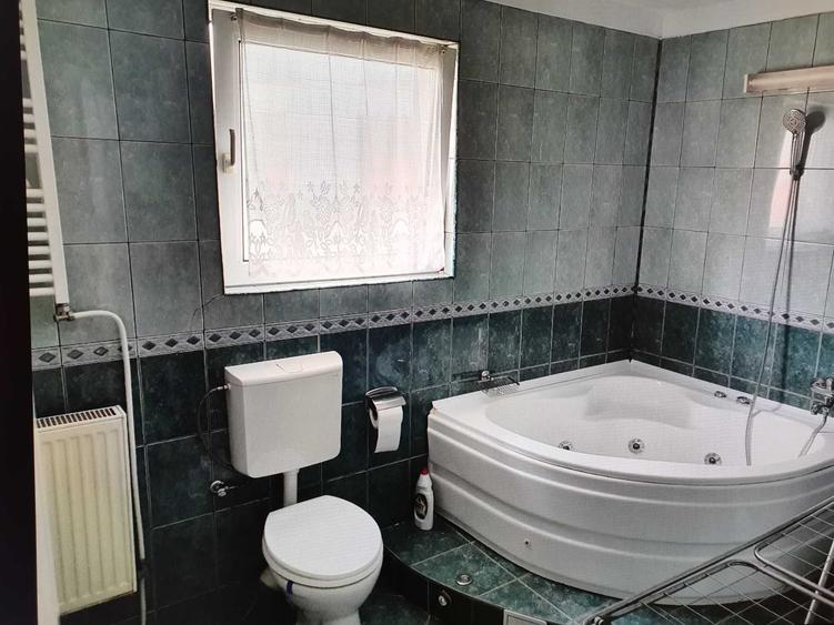 Apartament cu 2 camere decomandat în Mărăști