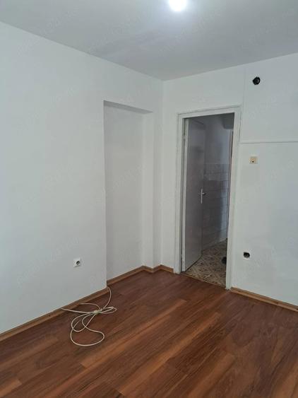Vand Apartament 2 camere - 6