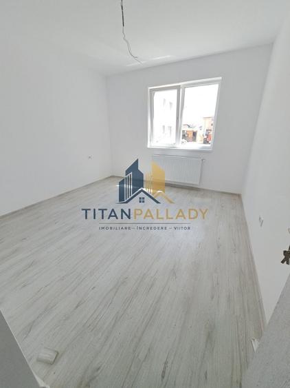Apartament cu 3 camere decomandat în Theodor Pallady