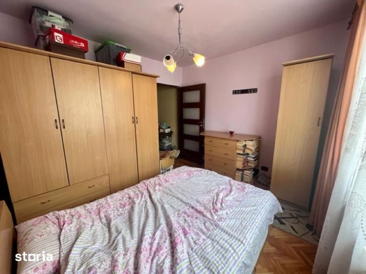Apartament cu 4 camere în Tudor Vladimirescu