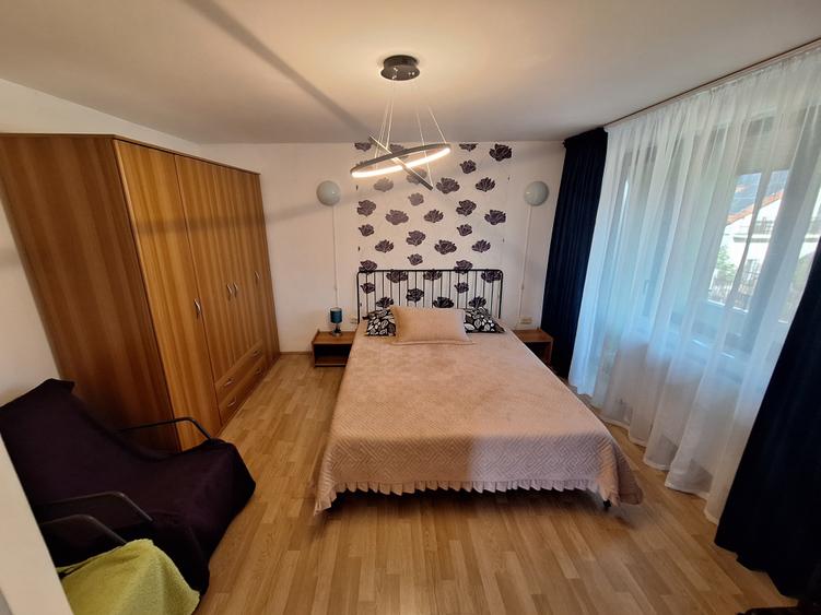 Duplex cu 4 camere cu Canalizare în Ciarda Roșie