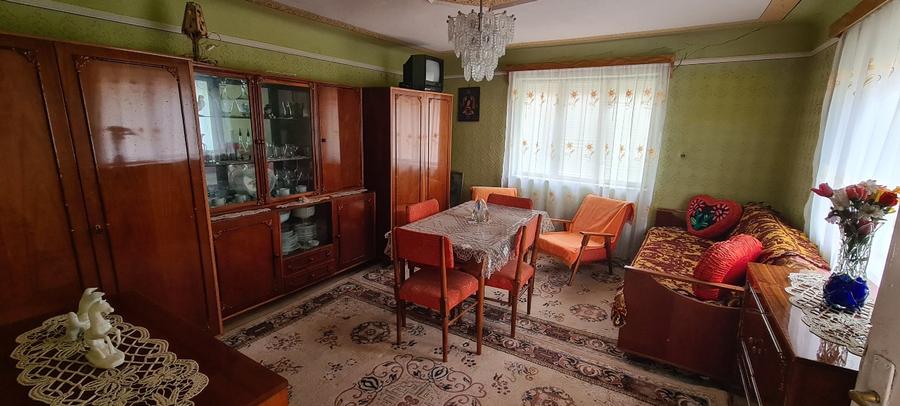 Casă individuală cu 3 camere cu Teren 1044 Mp în Sânpaul