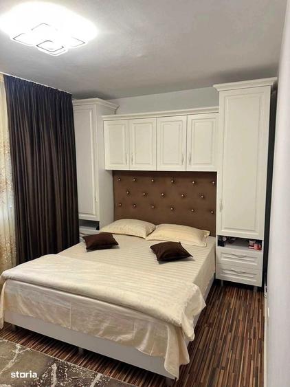 Apartament 3 camere,Dezrobirii,parter cu balcon,CT,AC,mobilat,utilat - 2
