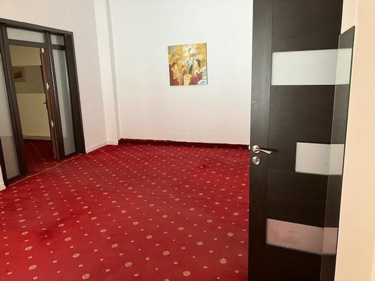 Casă cu Teren 300 Mp în Vatra Luminoasă