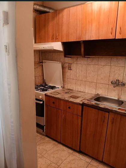 Inchiriez garsoniera, zona Ostrovului, Satu Mare - 6