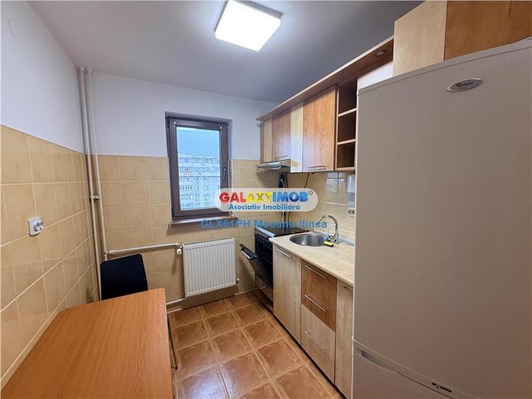 Apartament cu 2 camere decomandat în Republicii