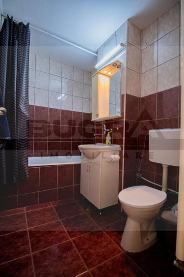 Apartament cu 3 camere decomandat, mobilat în Zorilor