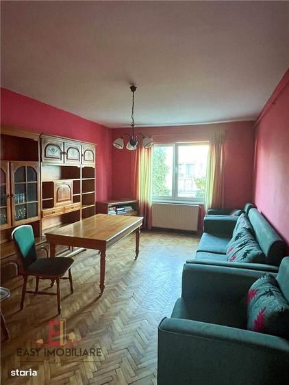 Apartament cu 3 camere decomandat în Tudor