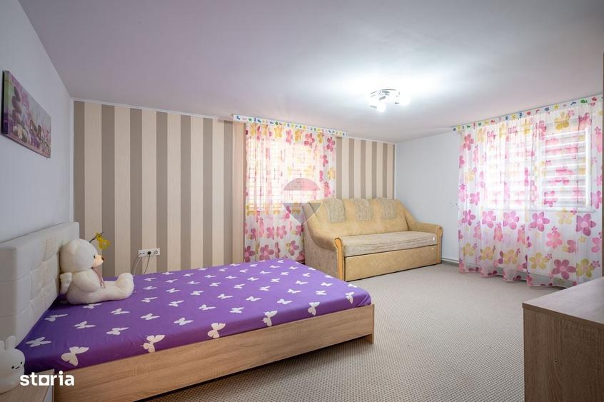 Apartament cu 3 camere în Est