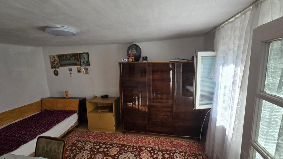 Casă cu 3 camere cu Canalizare în Nord-Est