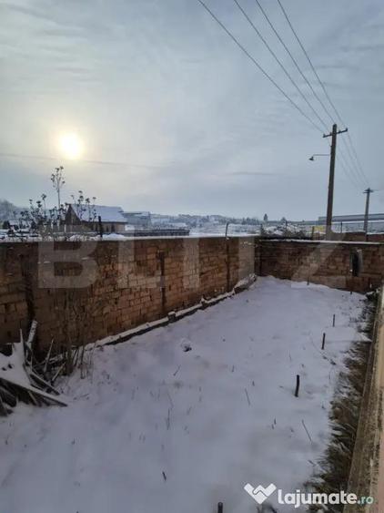 Apartament cu 2 camere nedecomandat în Mureșeni