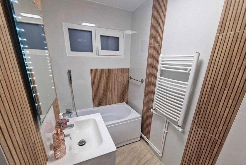 Apartament cu 2 camere semidecomandat în Tătărași