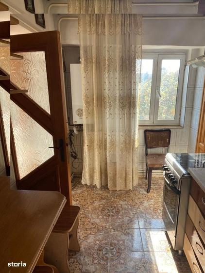 Apartament cu 4 camere decomandat în Ultracentral