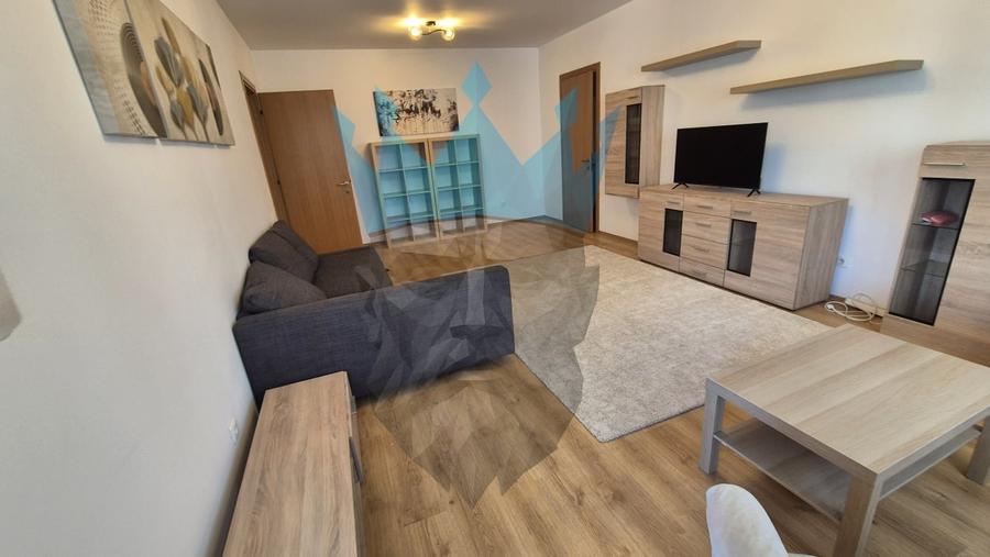 Apartament cu 2 camere semidecomandat, mobilat în Politehnica