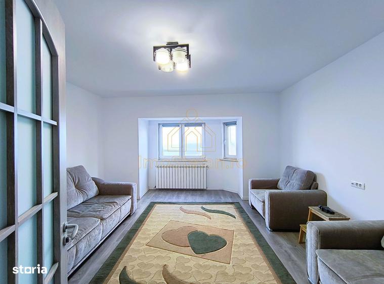 Apartament cu 3 camere decomandat, mobilat în Faleza Nord