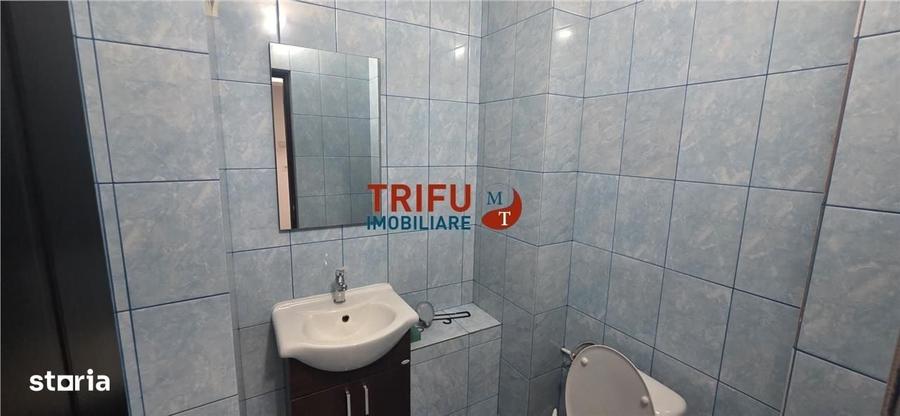 Apartament cu 3 camere decomandat în Tolstoi