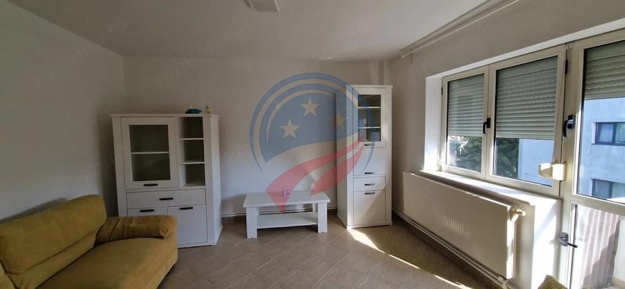 Apartament cu 2 camere de vanzare Craiova, zona ?tefan Velovan | Etaj 2/2 - 5