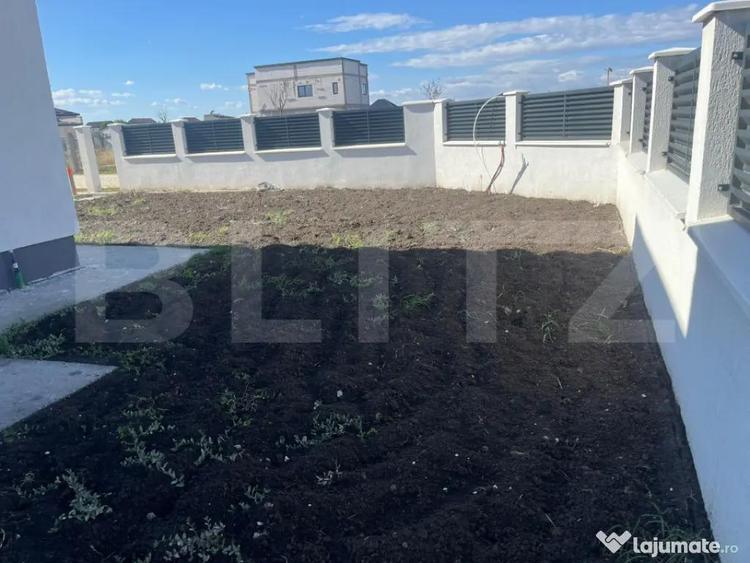 Casă cu 3 camere cu Teren 473 Mp în Central