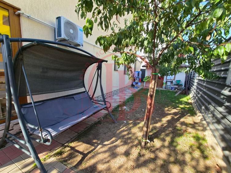Duplex cu 4 camere cu Canalizare în Theodor Pallady