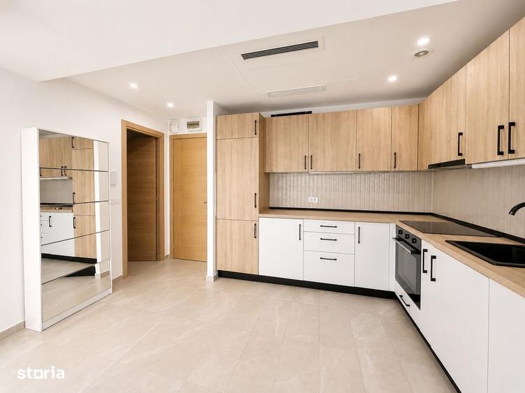 Apartament cu 3 camere în Văcăresti