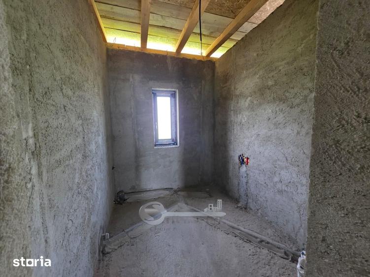 Casă cu 3 camere cu Teren 459 Mp în Miroslava