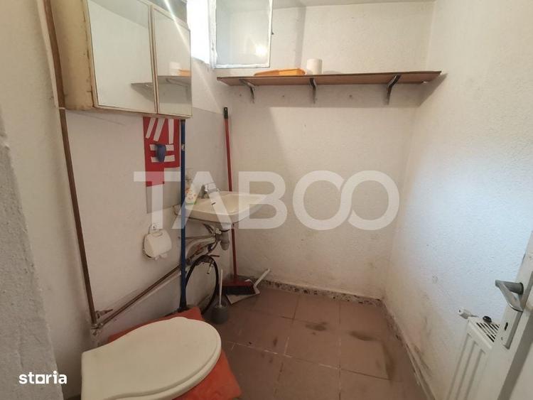 Spațiu comercial, de 40 mp, în Turnișor